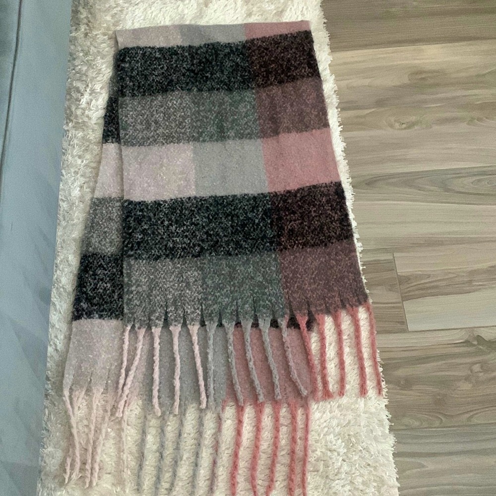 Oversized super soft blanket scarf grey,charcoal, dusty mauve pink